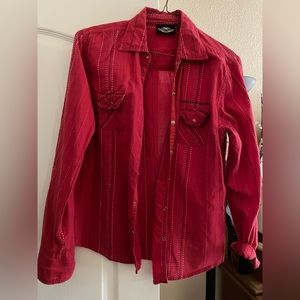 Harley Davidson red shirt